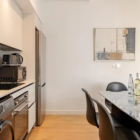 דירה Yamas Urban Living Sequoia לימסול