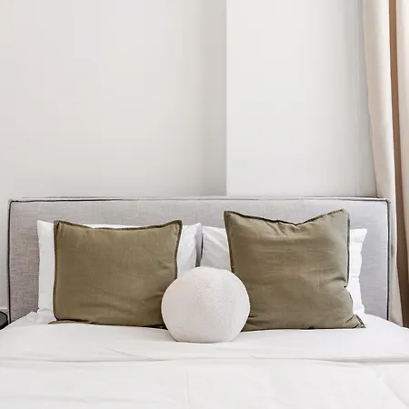 Yamas Urban Living Sequoia דירה *