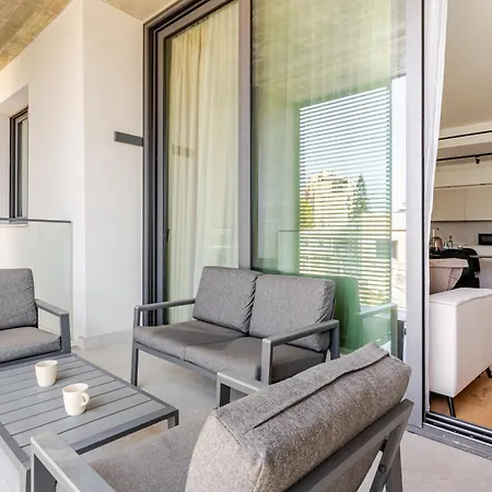 Yamas Urban Living Sequoia *