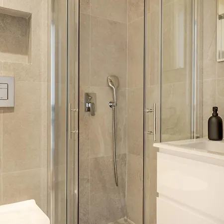 דירה Yamas Urban Living Sequoia לימסול