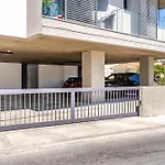 Yamas Urban Living Sequoia Aparthotel