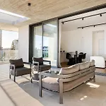 Aparthotel Yamas Urban Living Sequoia Limassol