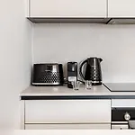 Yamas Urban Living Sequoia 레메소스