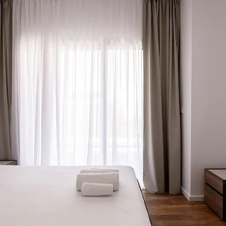 Yamas Sunny Pool Penthouse Families & Couples Only