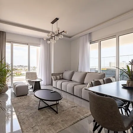 Yamas Sunny Pool Penthouse Families & Couples Only * Limassol