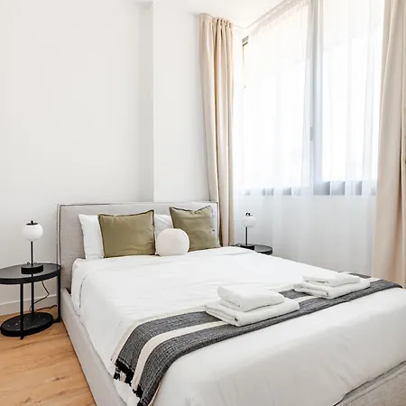 아파트 Yamas Urban Living Sequoia 레메소스