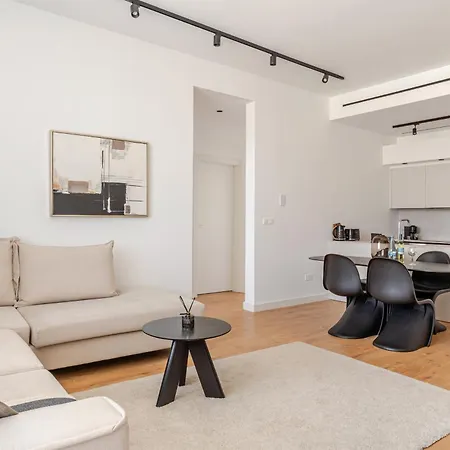 Yamas Urban Living Sequoia 레메소스