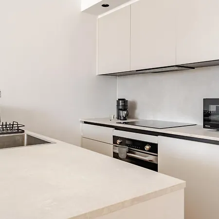 Yamas Urban Living Sequoia Apartament