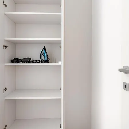 Apartament Yamas Urban Living Sequoia *