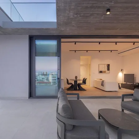 아파트 Yamas Urban Living Sequoia