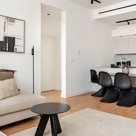 公寓 Yamas Urban Living Sequoia 利马索尔