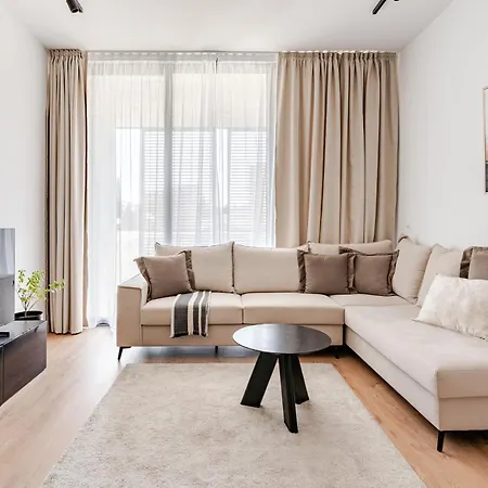 Yamas Urban Living Sequoia