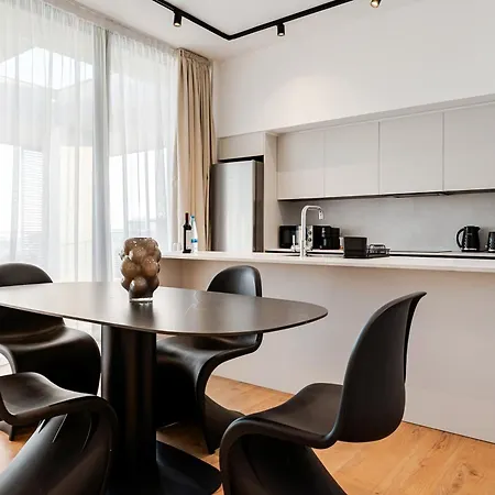 아파트호텔 Yamas Urban Living Sequoia