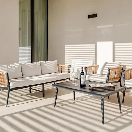 Yamas Urban Living Sequoia 4*