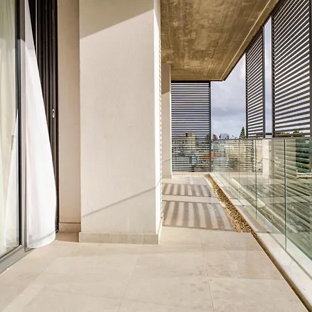 Yamas Urban Living Sequoia 4*