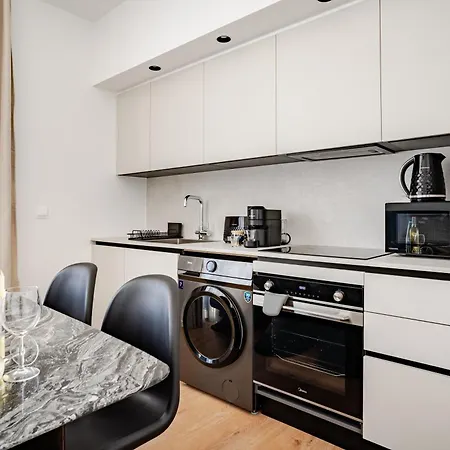 Yamas Urban Living Sequoia Hotel de apartamente
