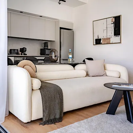 Yamas Urban Living Sequoia Hotel de apartamente Limassol